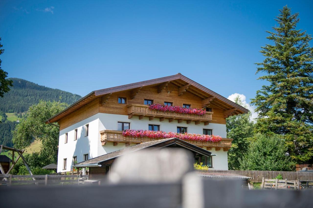 Ranstl Ferienwohnungen Flachau Luaran gambar